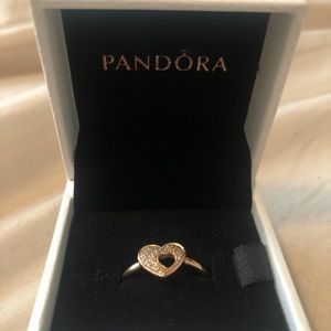 Pandora ring